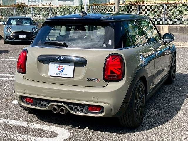 BMW MINI COOPER S 2019