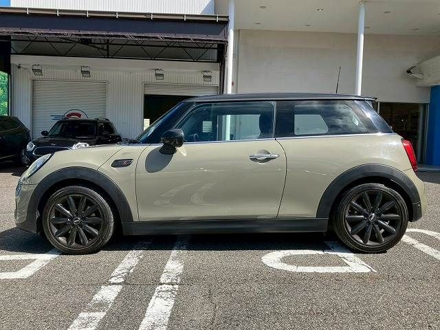 BMW MINI COOPER S 2019