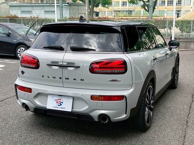 BMW MINI CLUBMAN 2023