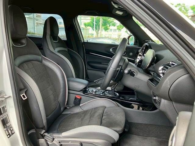 BMW MINI CLUBMAN 2023