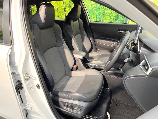 TOYOTA COROLLA CROSS HYBRID 2025