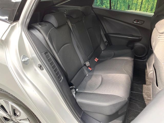 TOYOTA PRIUS PHV 2019