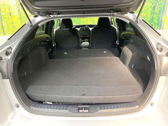 TOYOTA PRIUS PHV 2019