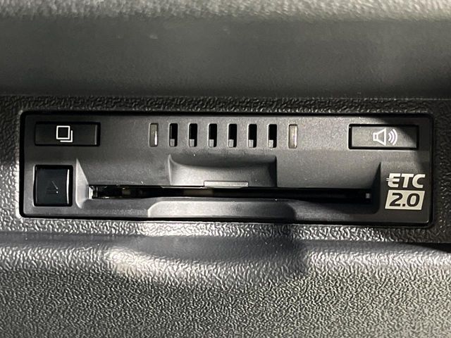 TOYOTA HIACE van 4WD 2025