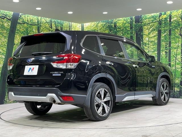 SUBARU FORESTER 2018