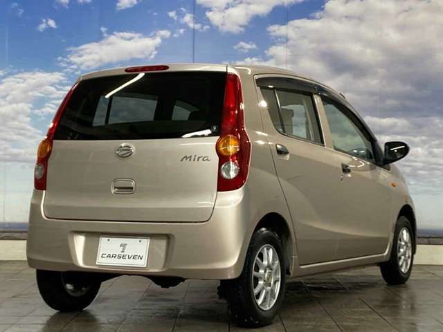 DAIHATSU MIRA 4WD 2013