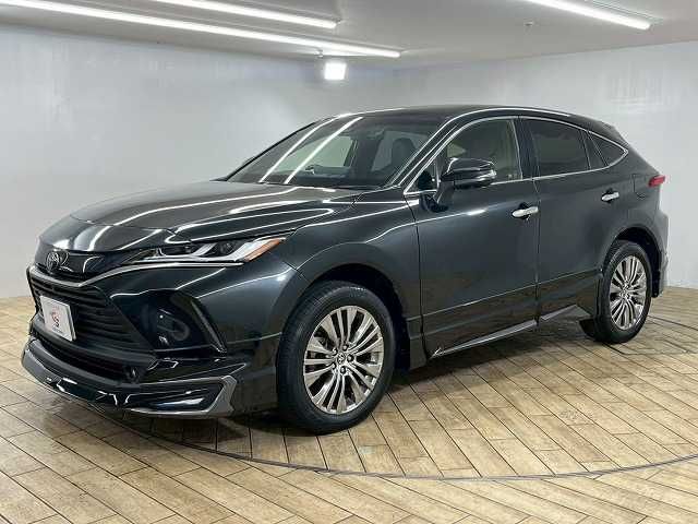 TOYOTA HARRIER 4WD 2020