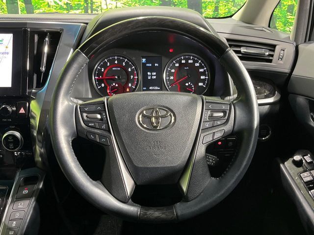 TOYOTA ALPHARD 4WD 2021