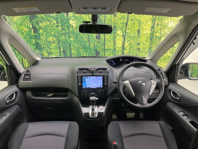 NISSAN SERENA  S-HYBRID 2013