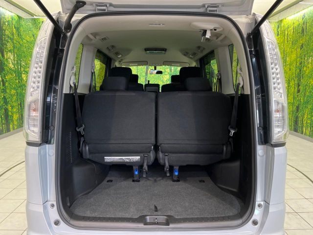 NISSAN SERENA  S-HYBRID 2013