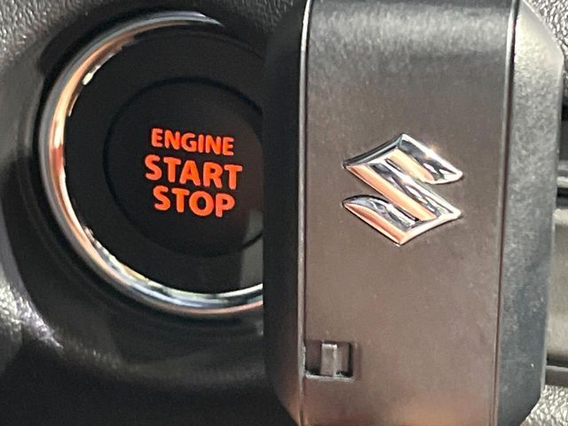 SUZUKI JIMNY NOMADE 2025