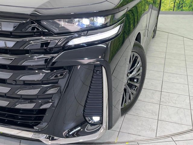TOYOTA VELLFIRE  HYBRID 2023