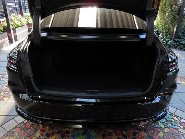 TOYOTA CROWN sedan hybrid 2025