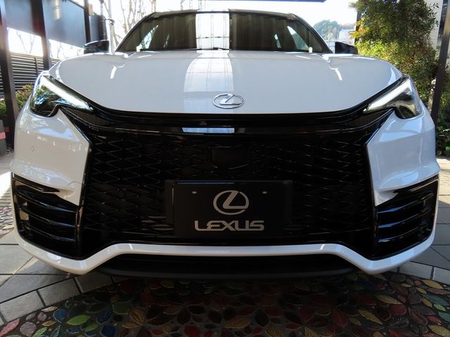 TOYOTA LEXUS LBX 2025