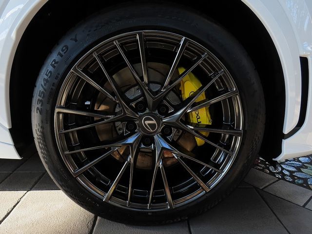 TOYOTA LEXUS LBX 2025