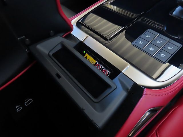 TOYOTA LEXUS LS500h 2024