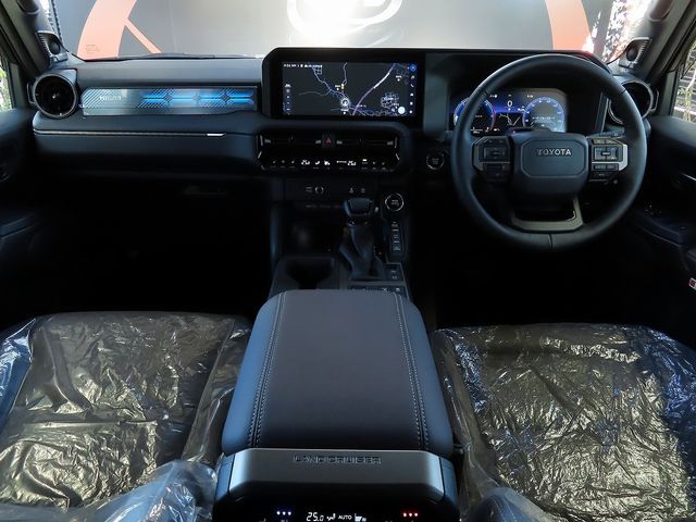 TOYOTA LANDCRUISER 250 2024