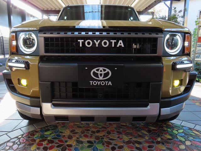 TOYOTA LANDCRUISER 250 2024