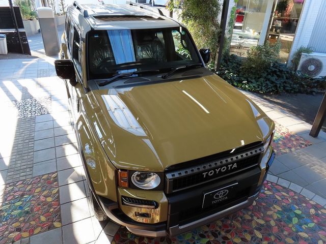 TOYOTA LANDCRUISER 250 2024