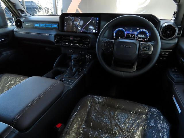 TOYOTA LANDCRUISER 250 2024