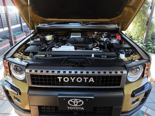 TOYOTA LANDCRUISER 250 2024