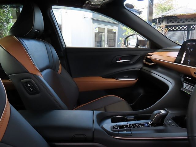 TOYOTA CROWN CROSSOVER 2024