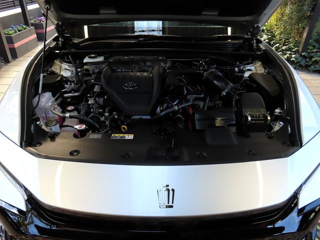 TOYOTA CROWN CROSSOVER 2024