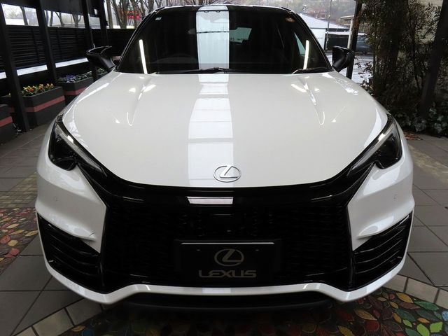 TOYOTA LEXUS LBX 2025