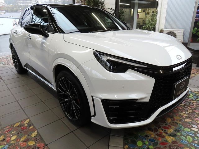 TOYOTA LEXUS LBX 2025