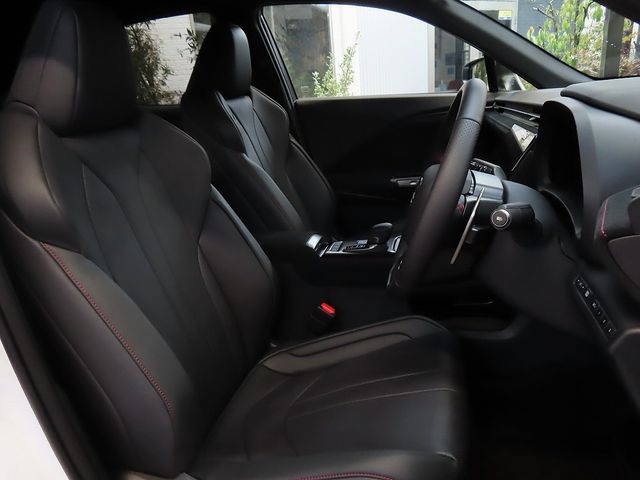 TOYOTA LEXUS LBX 2025