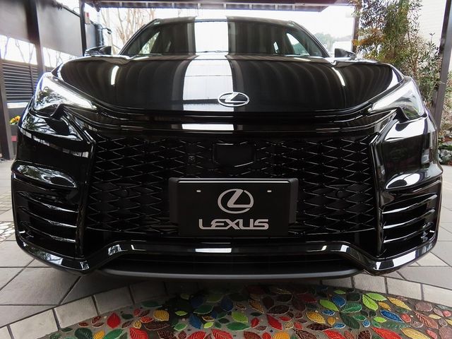TOYOTA LEXUS LBX 2025