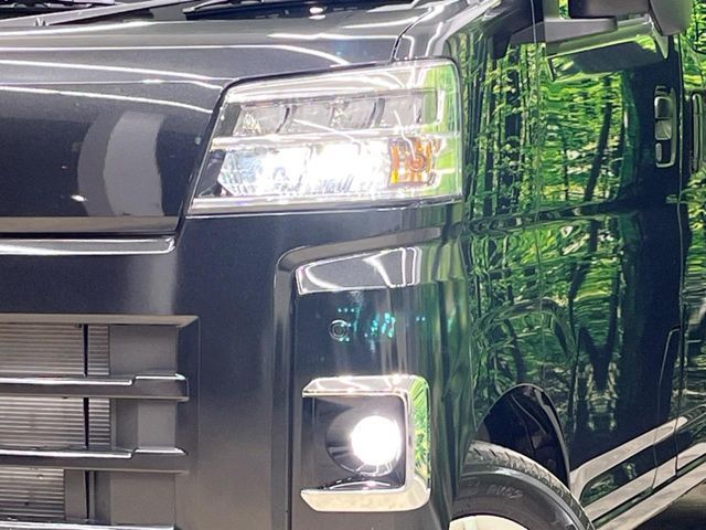 TOYOTA PIXIS van 4WD 2025