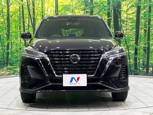 NISSAN KICKS 2022
