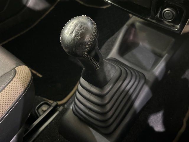 SUZUKI JIMNY 4WD 2015