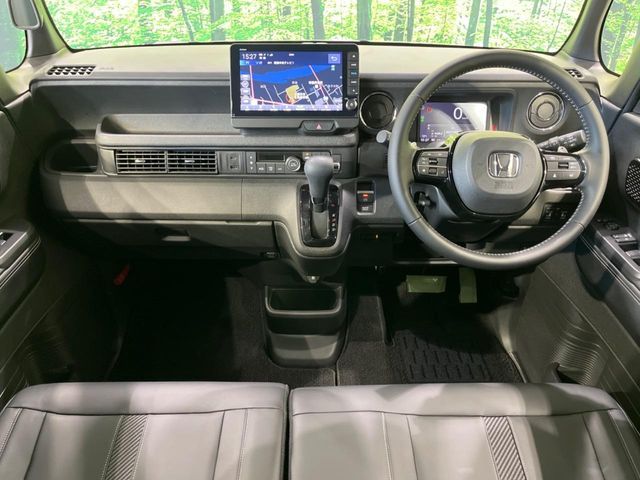 HONDA N BOX CUSTOM 2024