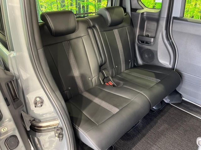 HONDA N BOX CUSTOM 2024