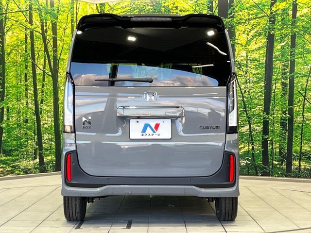 HONDA N BOX CUSTOM 2024