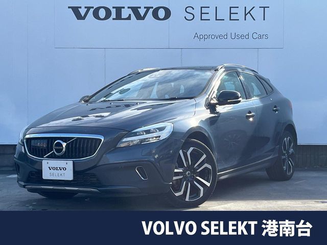 VOLVO VOLVO V40 CROSS COUNTRY 2017