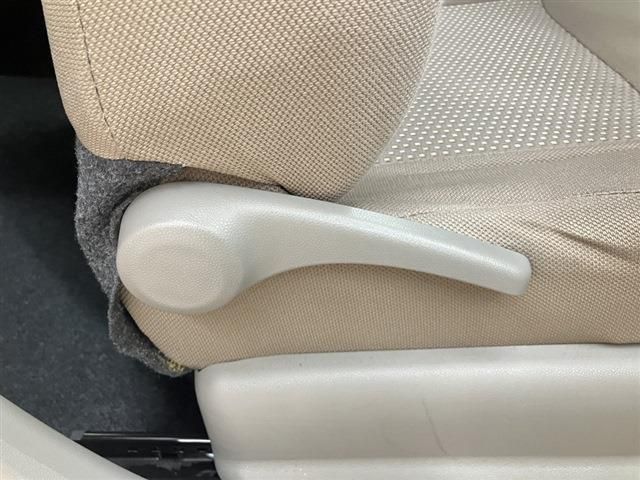 DAIHATSU MIRA e:S 2011