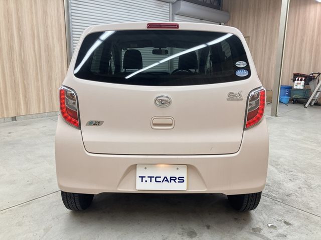 DAIHATSU MIRA e:S 2011