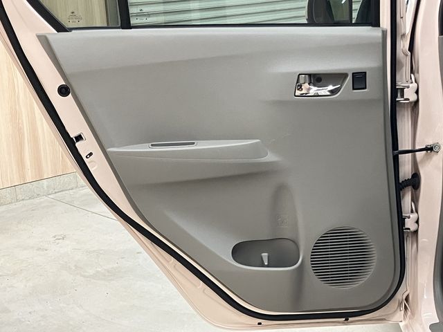 DAIHATSU MIRA e:S 2011