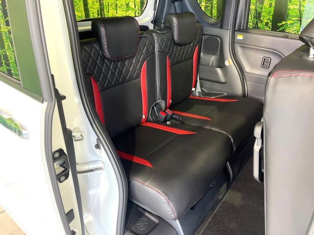 DAIHATSU TANTO CUSTOM 2023