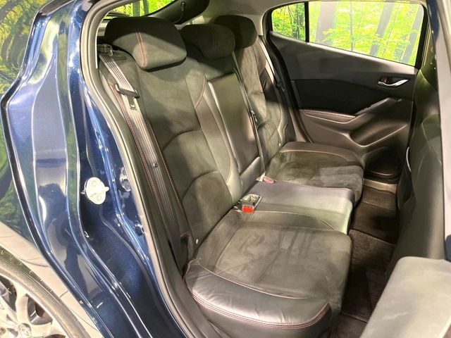 MAZDA AXELA SPORTS 2015