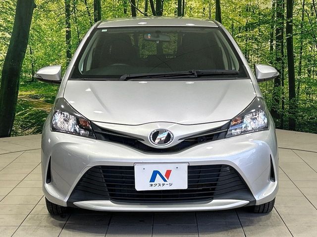 TOYOTA VITZ 2014