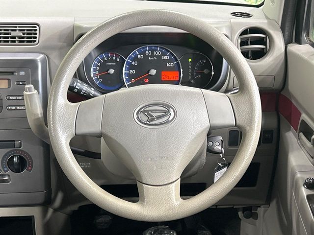 DAIHATSU MOVE CONTE 2013