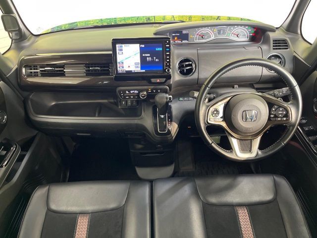 HONDA N BOX CUSTOM 2018