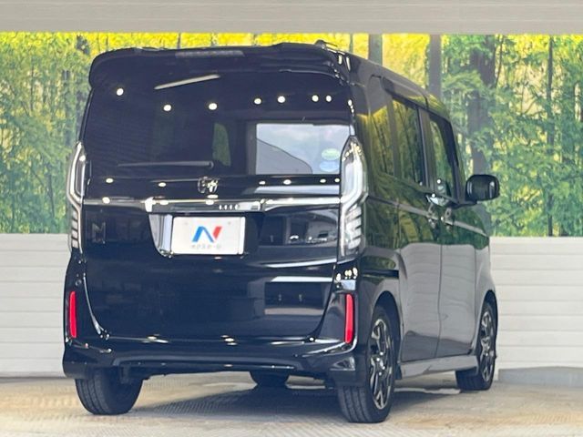 HONDA N BOX CUSTOM 2018