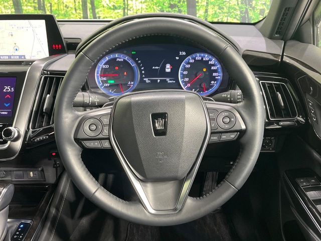 TOYOTA CROWN sedan hybrid 4WD 2019