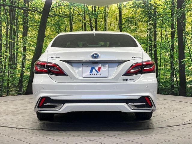 TOYOTA CROWN sedan hybrid 4WD 2019