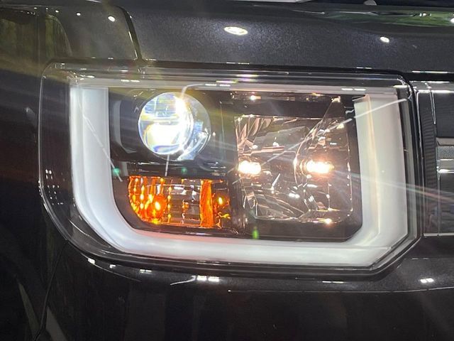 DAIHATSU WAKE 4WD 2021